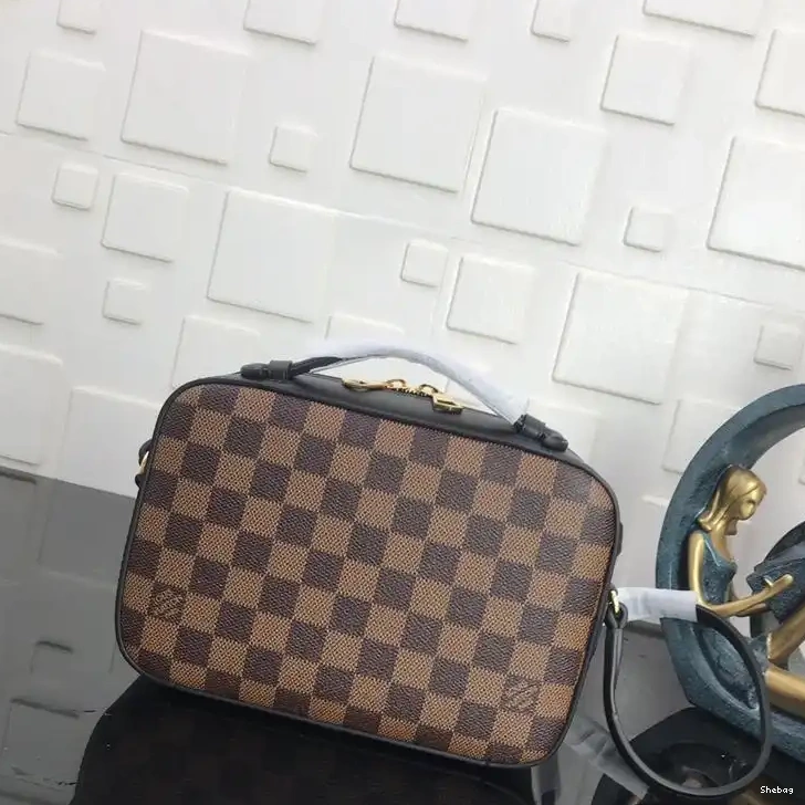 LV 1906BL0001 Bags 0723